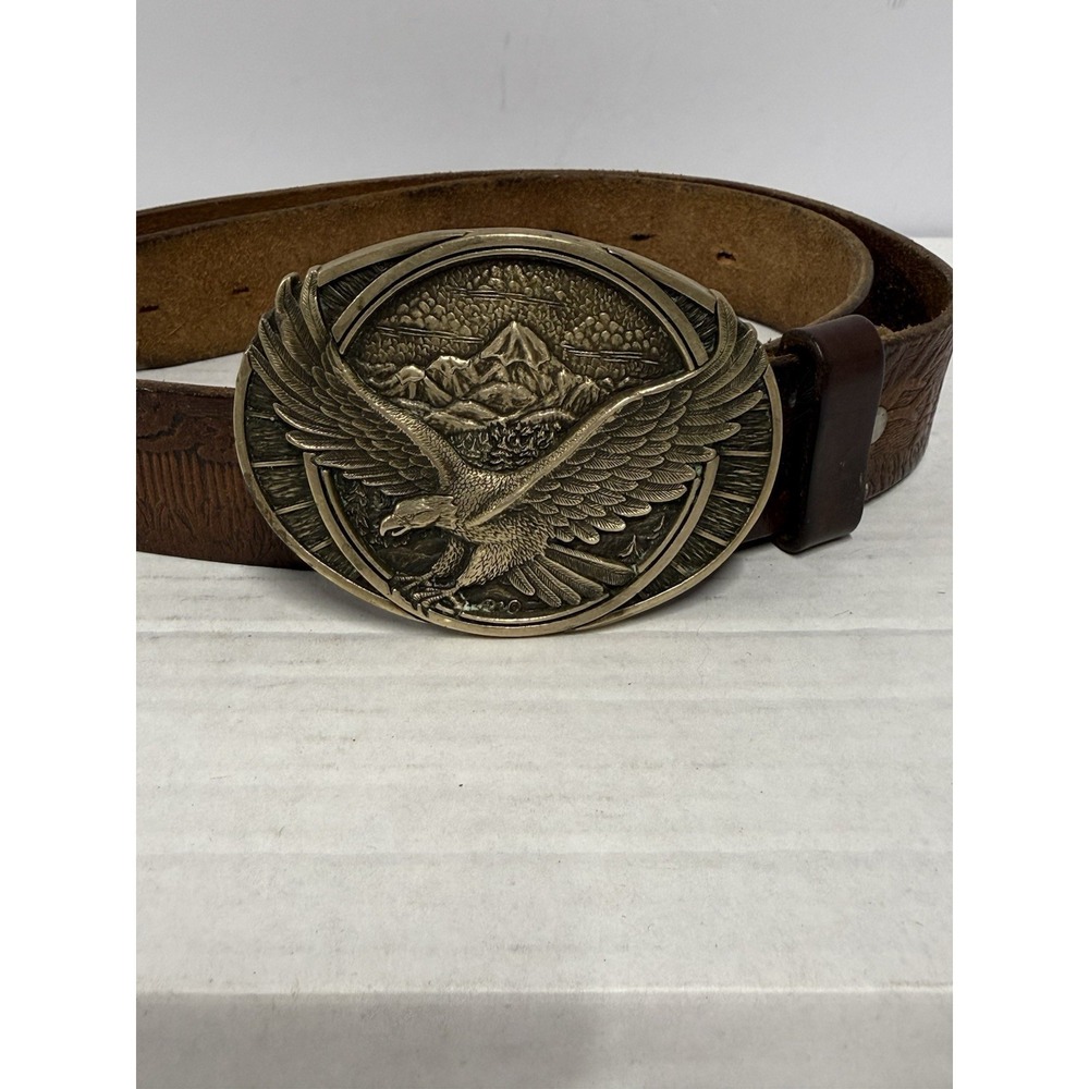 Vintage Solid Brass Eagle Belt Buckle ADM Award Design Medals 40" Leather Belt - Picture 2 of 15
